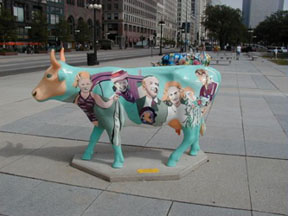 Escultura al aire libre. Obra de Autor: Othello anderson. Exposici&oacute;n: Cows on Parade, Chicago City, 1999.